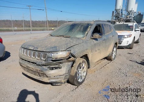 2023 Jeep Compass Latitude Lux Fwd z USA, uszkodzony, nr VIN 3C4NJDFN4PT521619